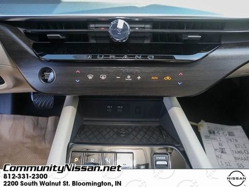 New 2025 Nissan Murano SL image 15