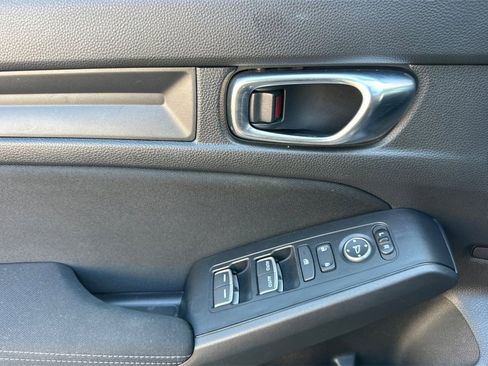 Certified 2025 Honda Civic LX image 11