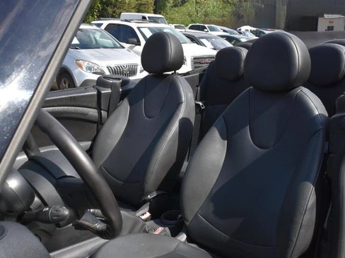 Used 2012 MINI Cooper Convertible image 31