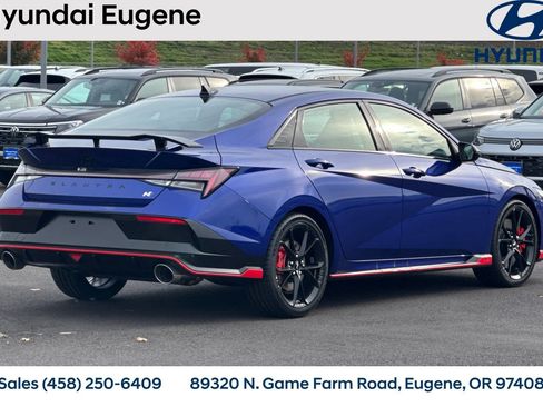 New 2026 Hyundai Elantra N FWD image 4