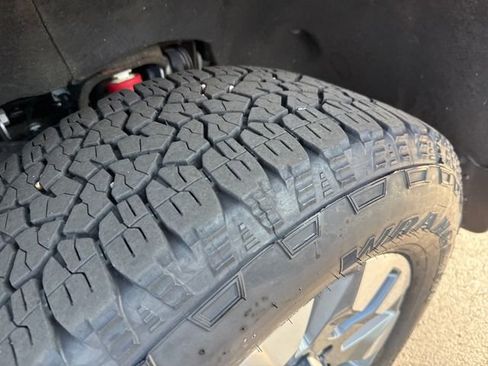 Certified 2024 Chevrolet Silverado 2500 Custom w/ Custom Value Package image 31