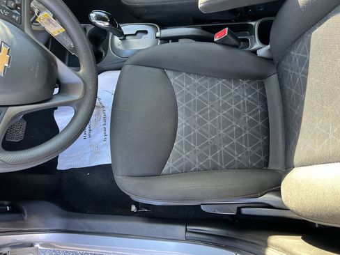 Used 2020 Chevrolet Spark LT image 16