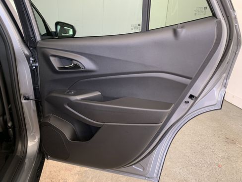 New 2026 Chevrolet Trax LT image 35