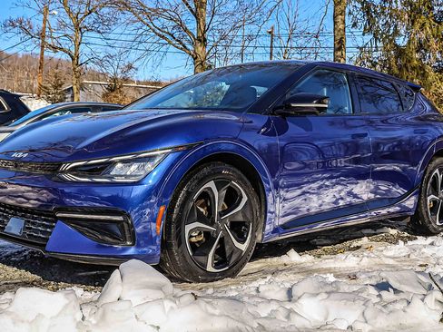 Used 2022 Kia EV6 GT-Line image 3