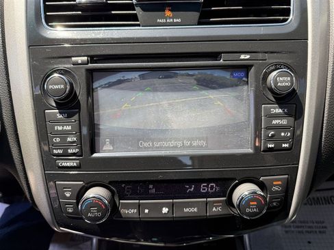 Used 2015 Nissan Altima 3.5 SL FWD image 9