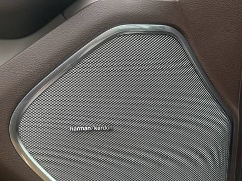 New 2026 RAM 1500 Laramie AWD/4WD image 17