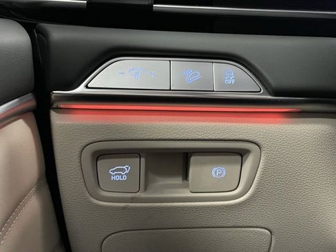 New 2025 Genesis GV80 2.5T Standard image 13