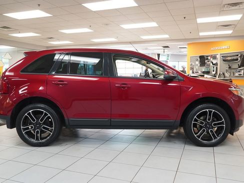 Used 2013 Ford Edge SEL FWD image 16