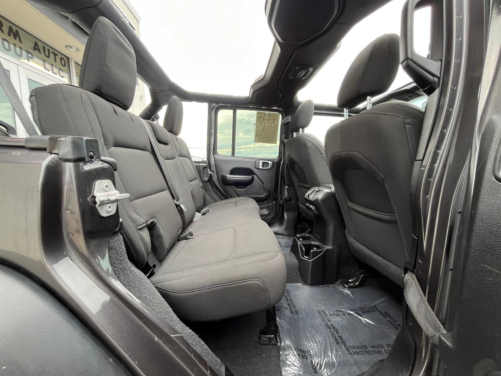 Used 2020 Jeep Wrangler Unlimited Sport S AWD/4WD image 37