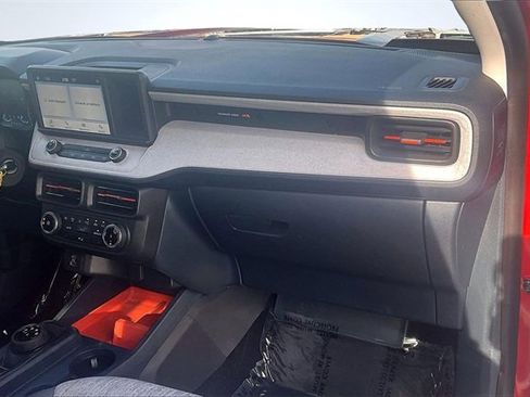 Certified 2023 Ford Maverick XLT w/ XLT Luxury Package image 16