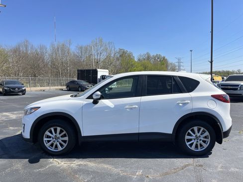 Used 2016 MAZDA CX-5 Touring image 2