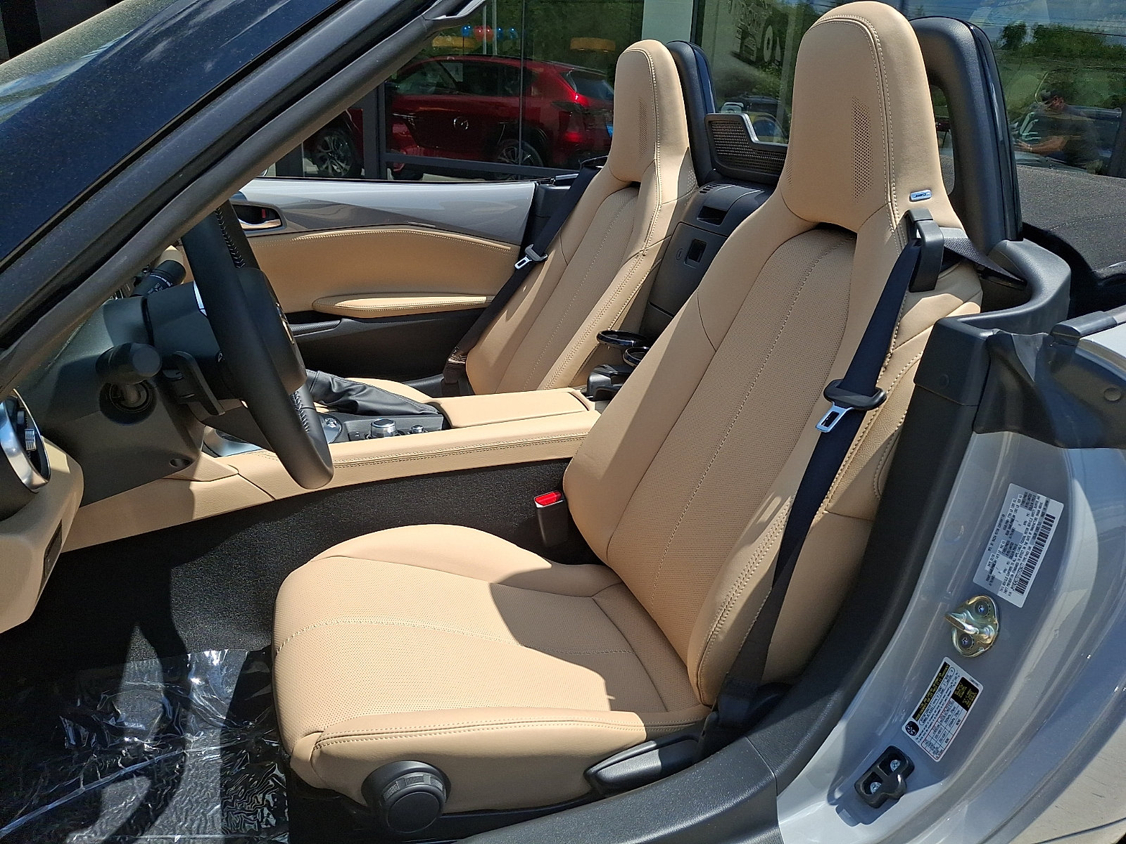 New 2026 MAZDA MX-5 Miata Grand Touring w/ Weather Package RWD image 9