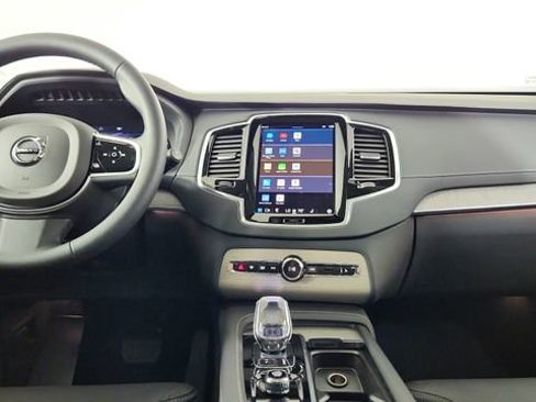 Used 2025 Volvo XC90 B6 Ultra w/ Protection Package Premier AWD/4WD image 25