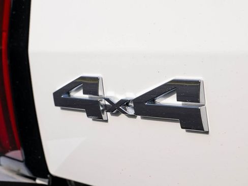 New 2026 Toyota Tundra SR5 AWD/4WD image 13