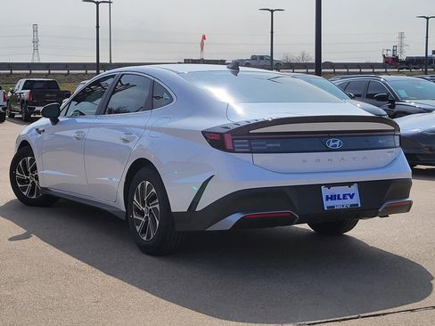 New 2026 Hyundai Sonata Blue FWD image 3