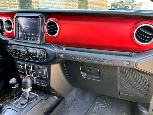 Used 2021 Jeep Wrangler Unlimited Rubicon image 21