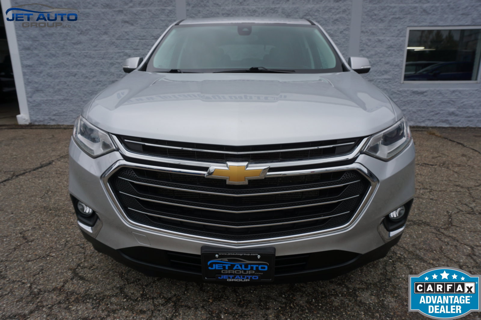 Used 2021 Chevrolet Traverse LT w/ LPO, Floor Liner Package AWD/4WD image 2