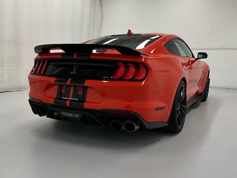Used 2022 Ford Mustang Shelby GT500 w/ Technology Package RWD image 6