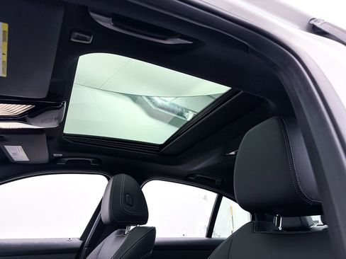 Used 2023 BMW 330i Sedan w/ Driving Assistance Package image 3