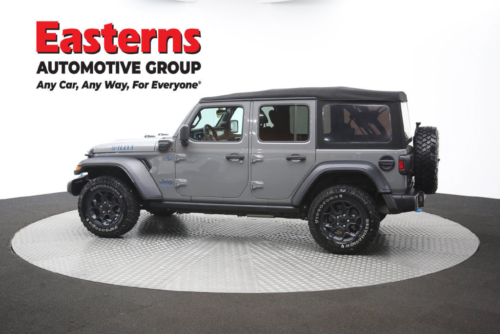 Used 2023 Jeep Wrangler Unlimited w/ Cold Weather Group AWD/4WD image 64