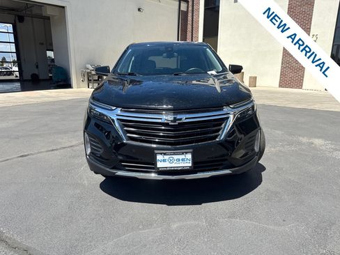 Used 2023 Chevrolet Equinox LT FWD image 2