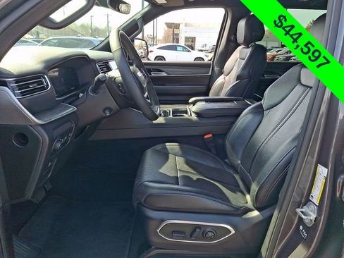 Certified 2024 Jeep Wagoneer Series III image 14