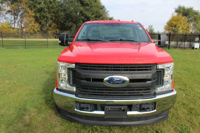 Used 2018 Ford F350 XL w/ Power Equipment Group AWD/4WD image 4