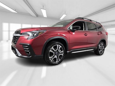 New 2025 Subaru Ascent Limited w/ Popular Package #2 image 2