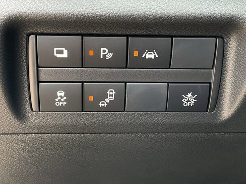 New 2025 Nissan Kicks Play S image 23