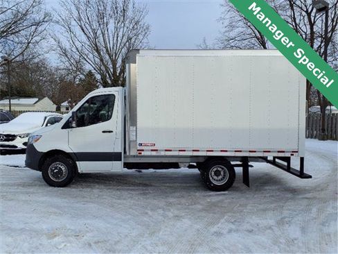 Used 2023 Mercedes-Benz Sprinter 3500 image 4