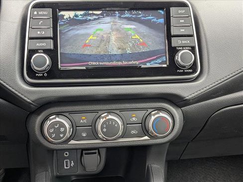 Used 2025 Nissan Versa S w/ S Plus Package image 12