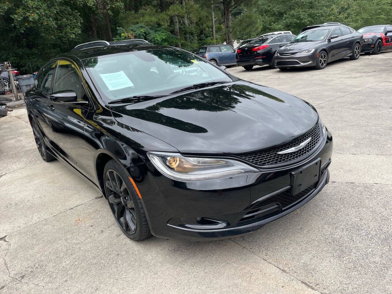 Used 2015 Chrysler 200 S w/ Comfort Group FWD image 4