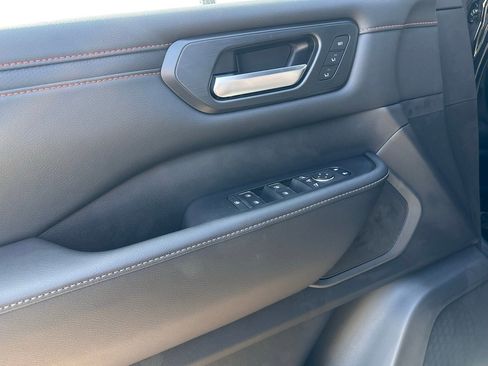 New 2026 Nissan Armada PRO-4X w/ Captain's Chari Seat Package image 19