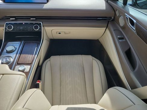 Used 2023 Genesis GV80 2.5T w/ Advanced Package image 24