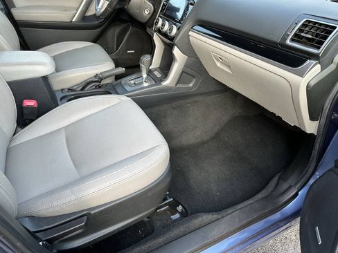 Used 2018 Subaru Forester 2.5i Limited AWD/4WD image 13
