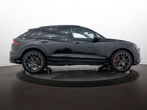 Used 2023 Audi SQ8 Prestige AWD/4WD image 3