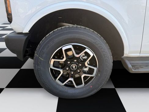 New 2026 Ford Bronco Outer Banks AWD/4WD image 21