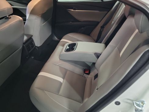 Certified 2025 Toyota Camry SE image 14