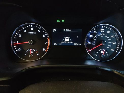 Used 2024 Kia Forte LXS w/ LXS Technology Package image 23