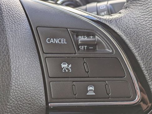 Used 2025 Mitsubishi Eclipse Cross SE image 23