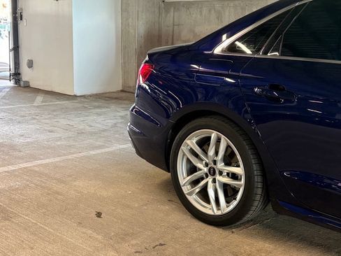 Used 2022 Audi A4 2.0T Premium Plus AWD/4WD image 10