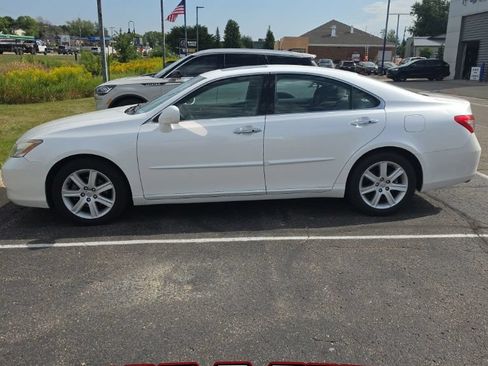 Used 2007 Lexus ES 350 w/ Premium Plus Pkg FWD image 3