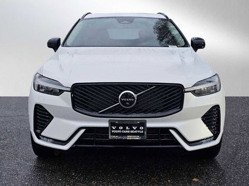 New 2026 Volvo XC60 B5 Plus w/ Climate Package image 2