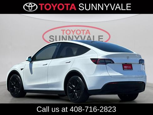 Used 2025 Tesla Model Y Long Range AWD/4WD image 7