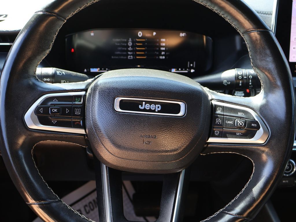 Used 2022 Jeep Compass High Altitude AWD/4WD image 30
