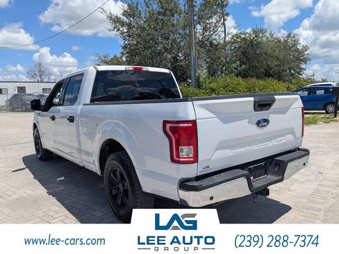 Used 2015 Ford F150 XLT w/ Trailer Tow Package image 5