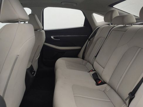 Used 2023 Hyundai Sonata SEL w/ Convenience Package FWD image 18