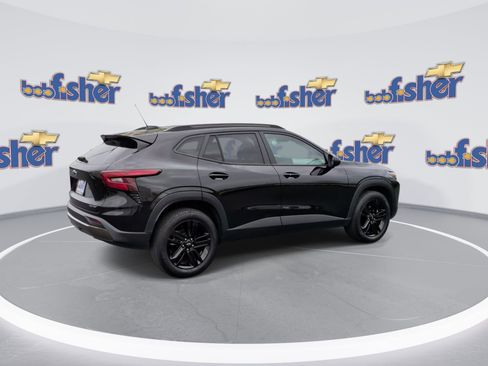 Certified 2024 Chevrolet Trax ACTIV w/ Sunroof Package FWD image 8