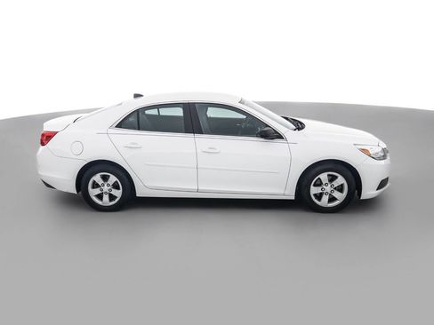 Used 2014 Chevrolet Malibu LS w/ Protection Package FWD image 4