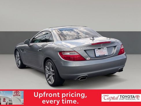 Used 2013 Mercedes-Benz SLK 250 image 5